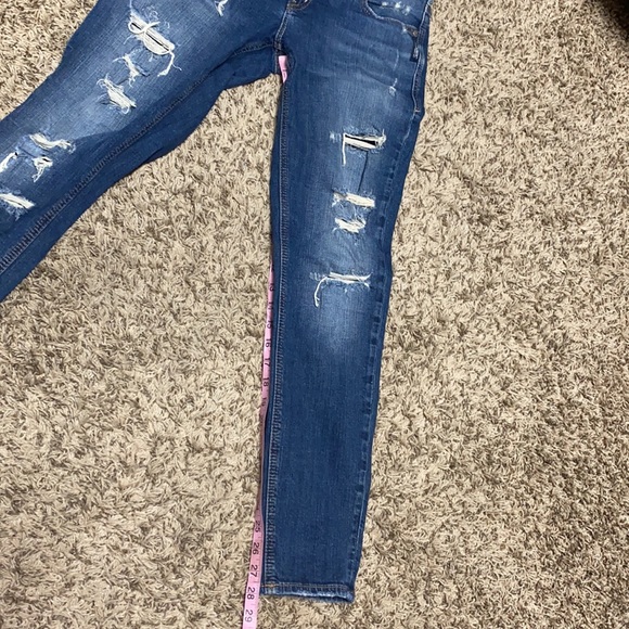 Sold - EUC Silver Suki Skinny Jeans 28x29 - Picture 5 of 7